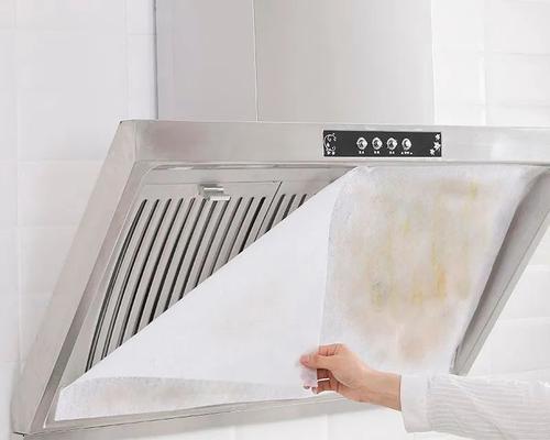 如何高效清洗抽油烟机油槽（学会正确清洗油槽）